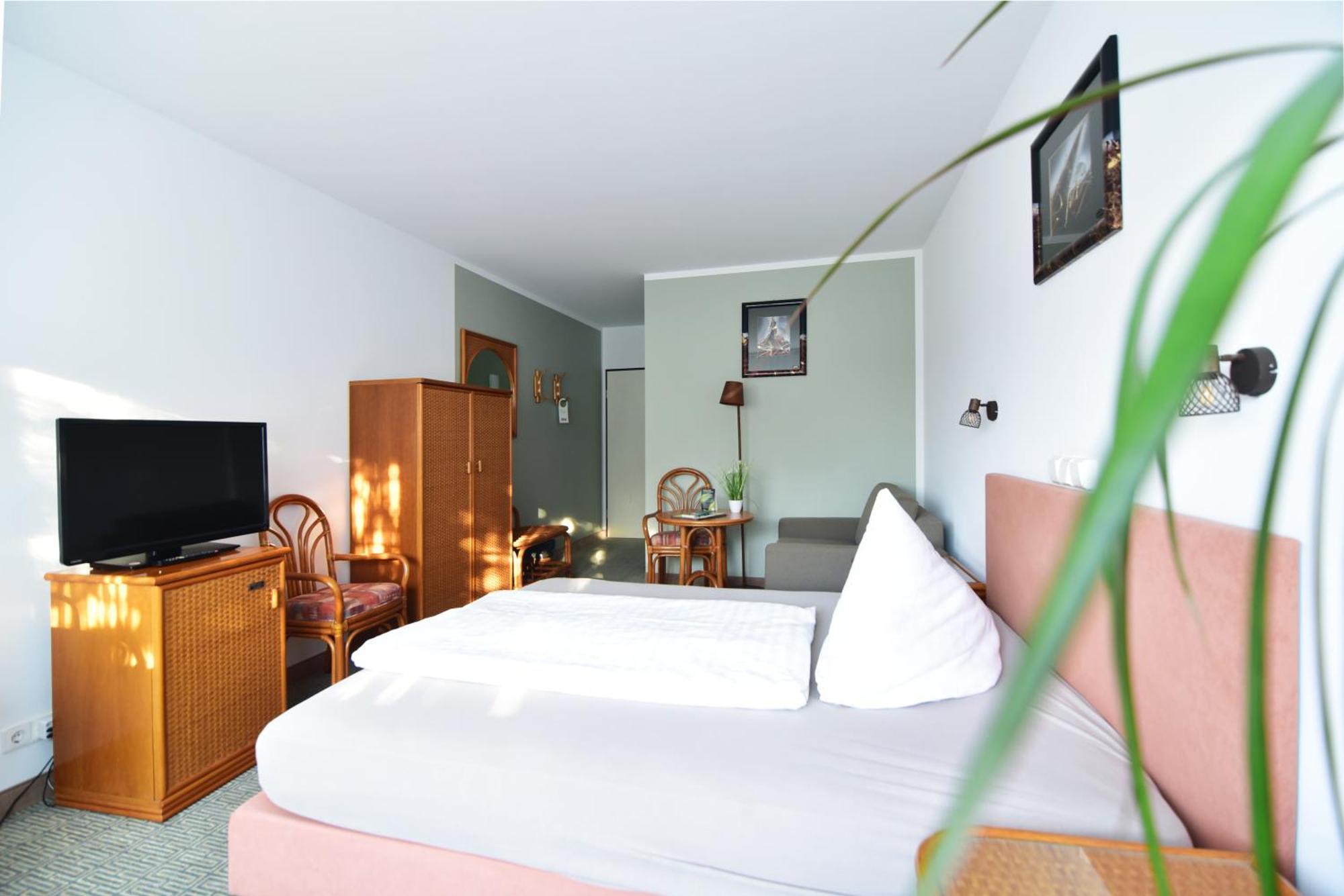 Land-Gut-Hotel Schenkenberger Hof Delitzsch Eksteriør bilde